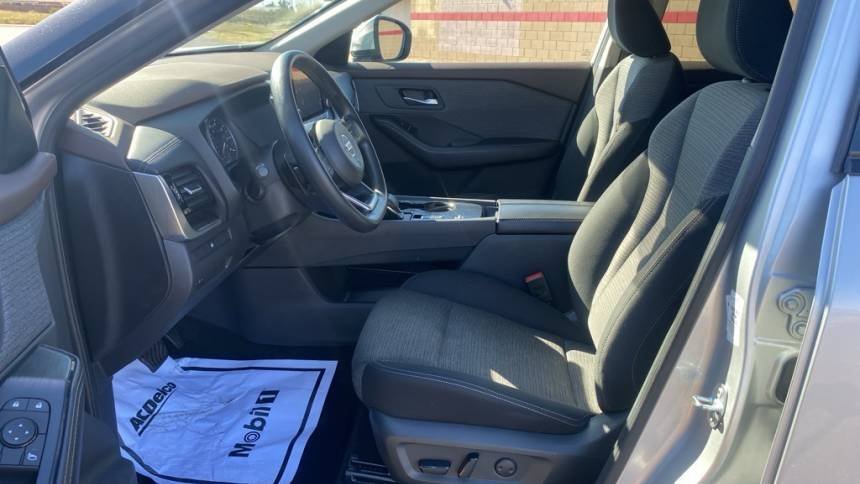 2021 Nissan Rogue SV FWD