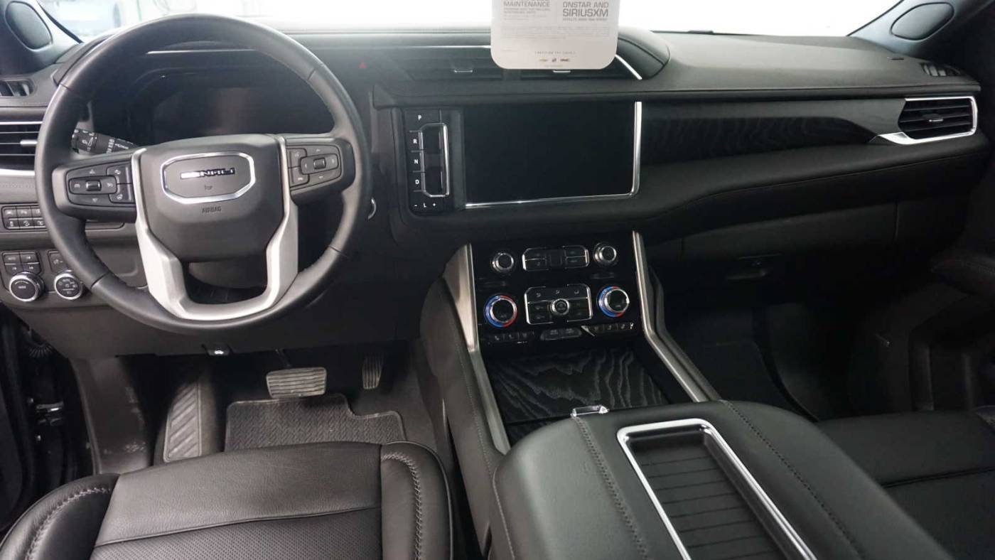 2023 GMC Yukon XL Denali 4WD