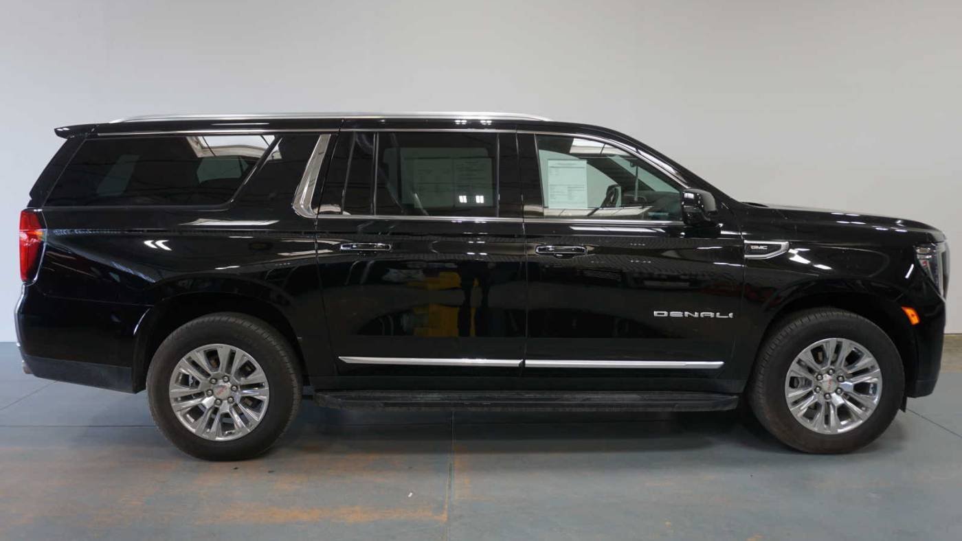 2023 GMC Yukon XL Denali 4WD