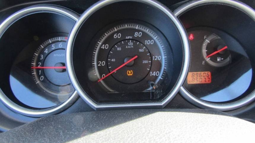 2012 Nissan Versa 1.8 S Hatchback Manual