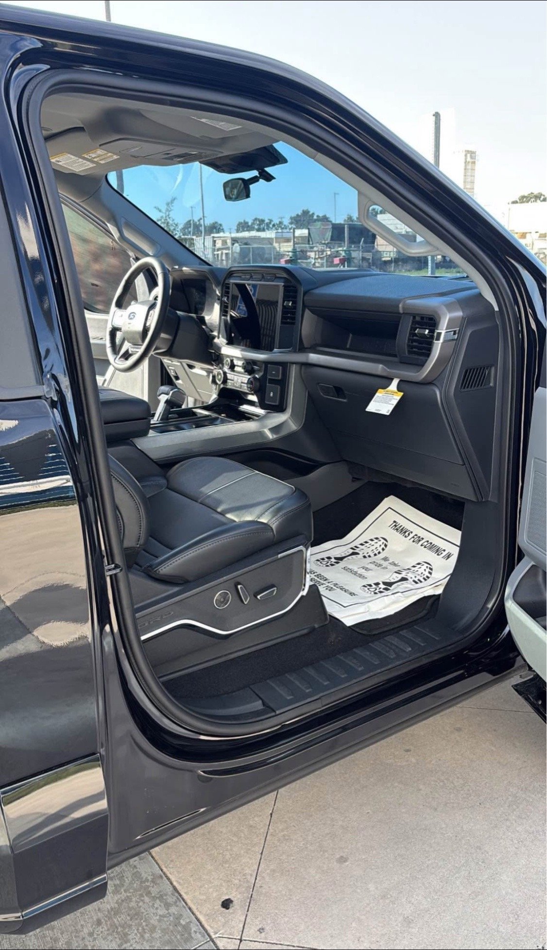 2024 Ford F-150 Platinum