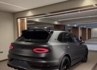 Bentley Bentayga Black Edition