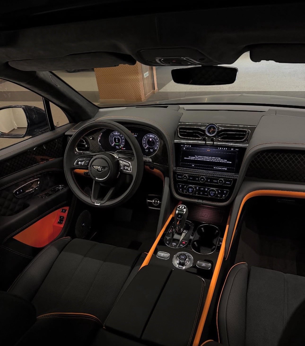 Bentley Bentayga Black Edition