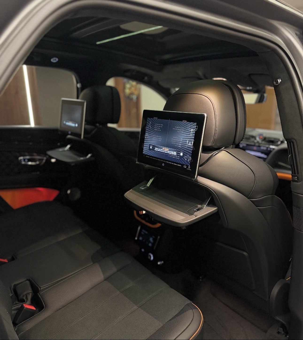 Bentley Bentayga Black Edition