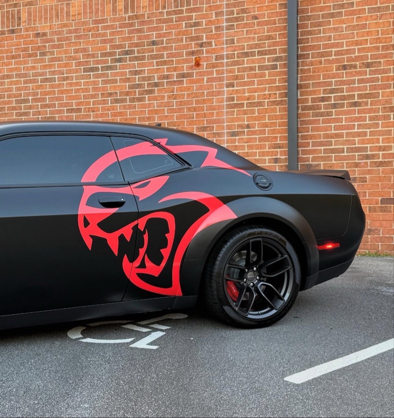 Dodge Challenger SRT Hellcat