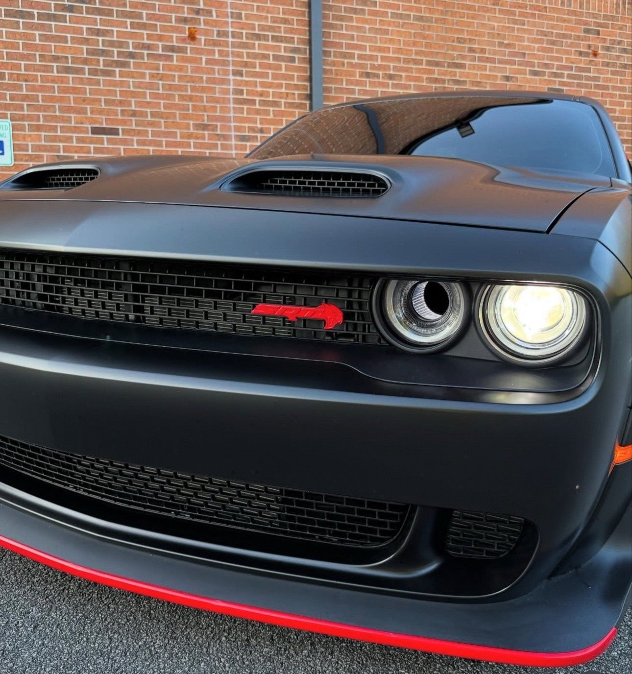 Dodge Challenger SRT Hellcat