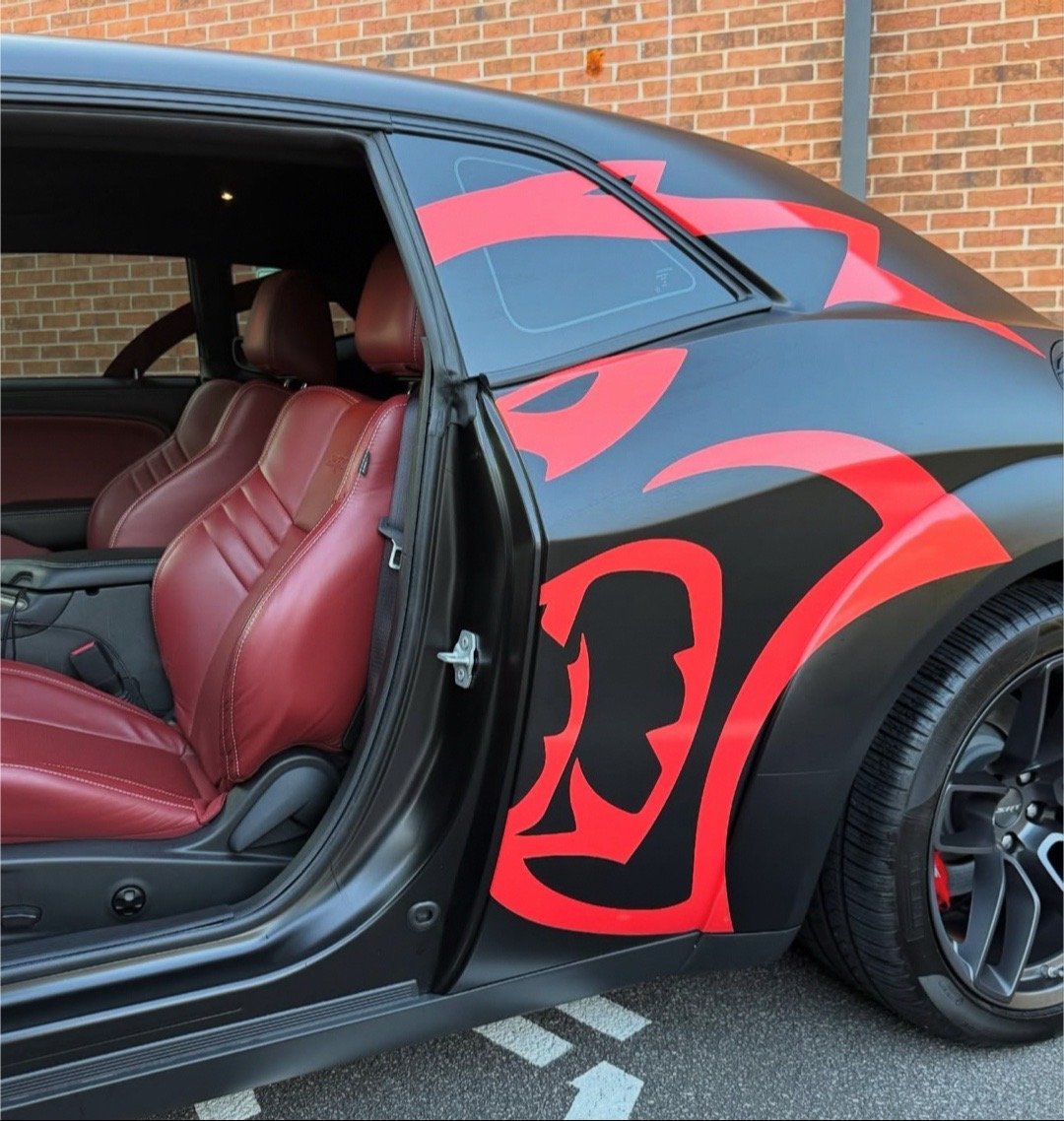 Dodge Challenger SRT Hellcat