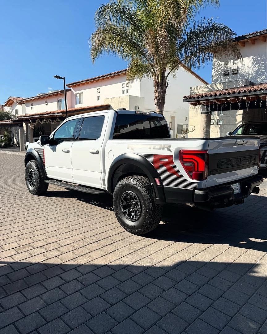2024 Ford Raptor R VENDIDA