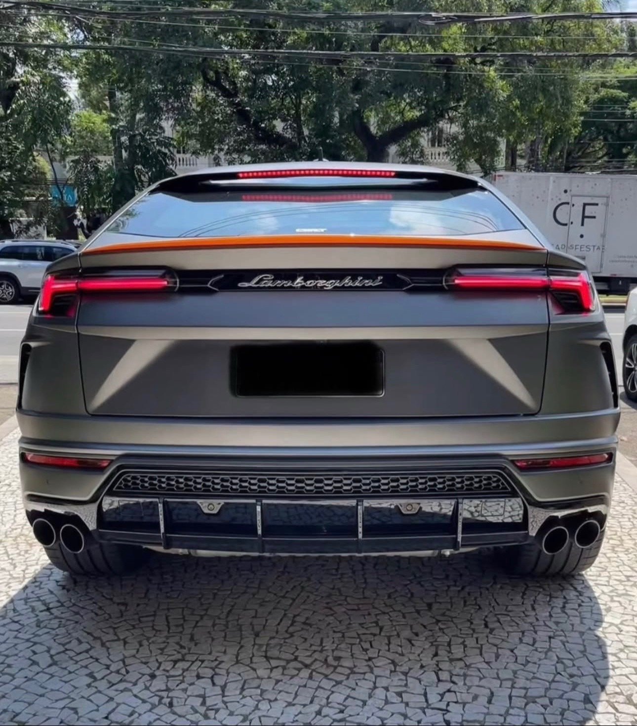 2022 Lamborghini Urus
