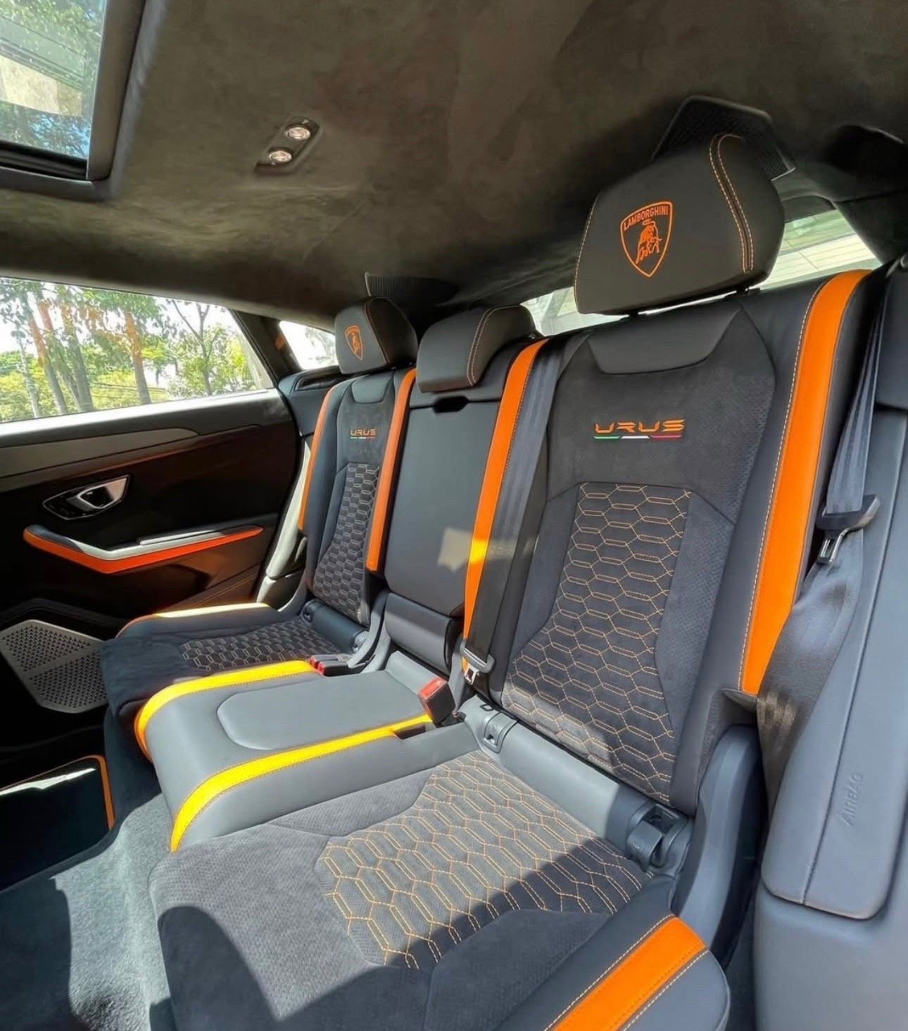 2022 Lamborghini Urus