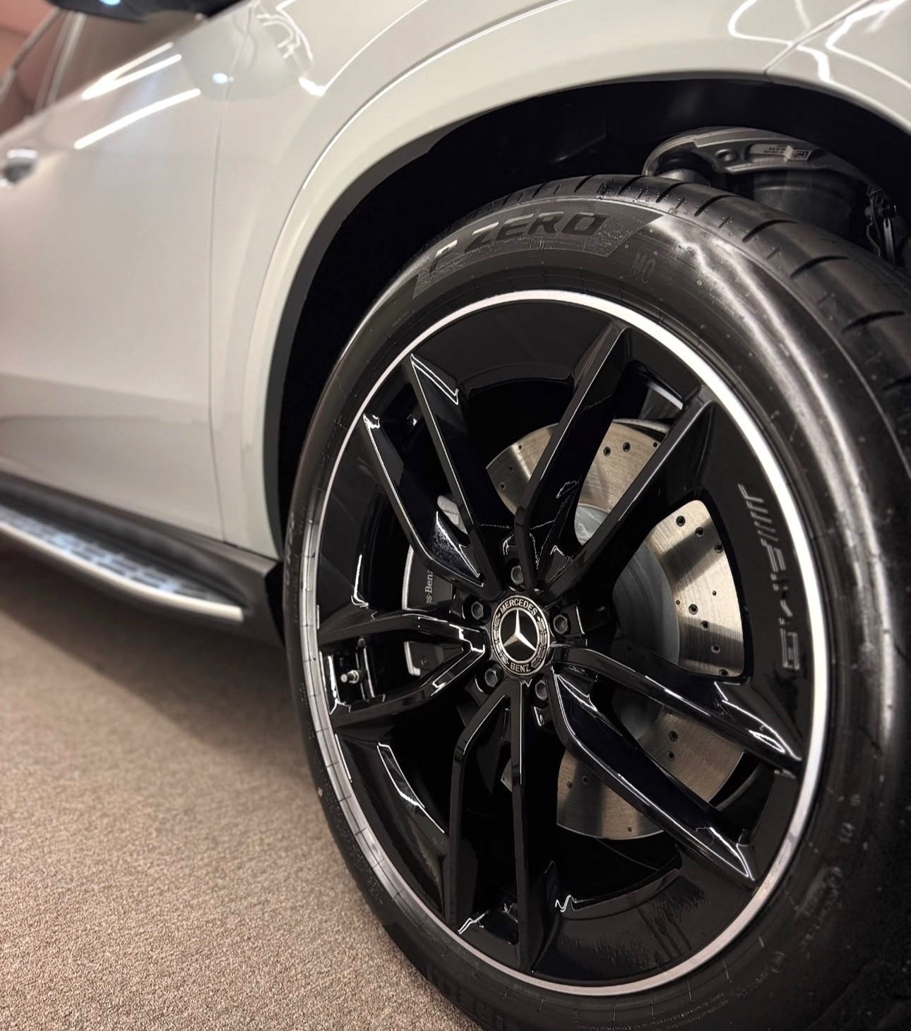 Bentley Bentayga Black Edition