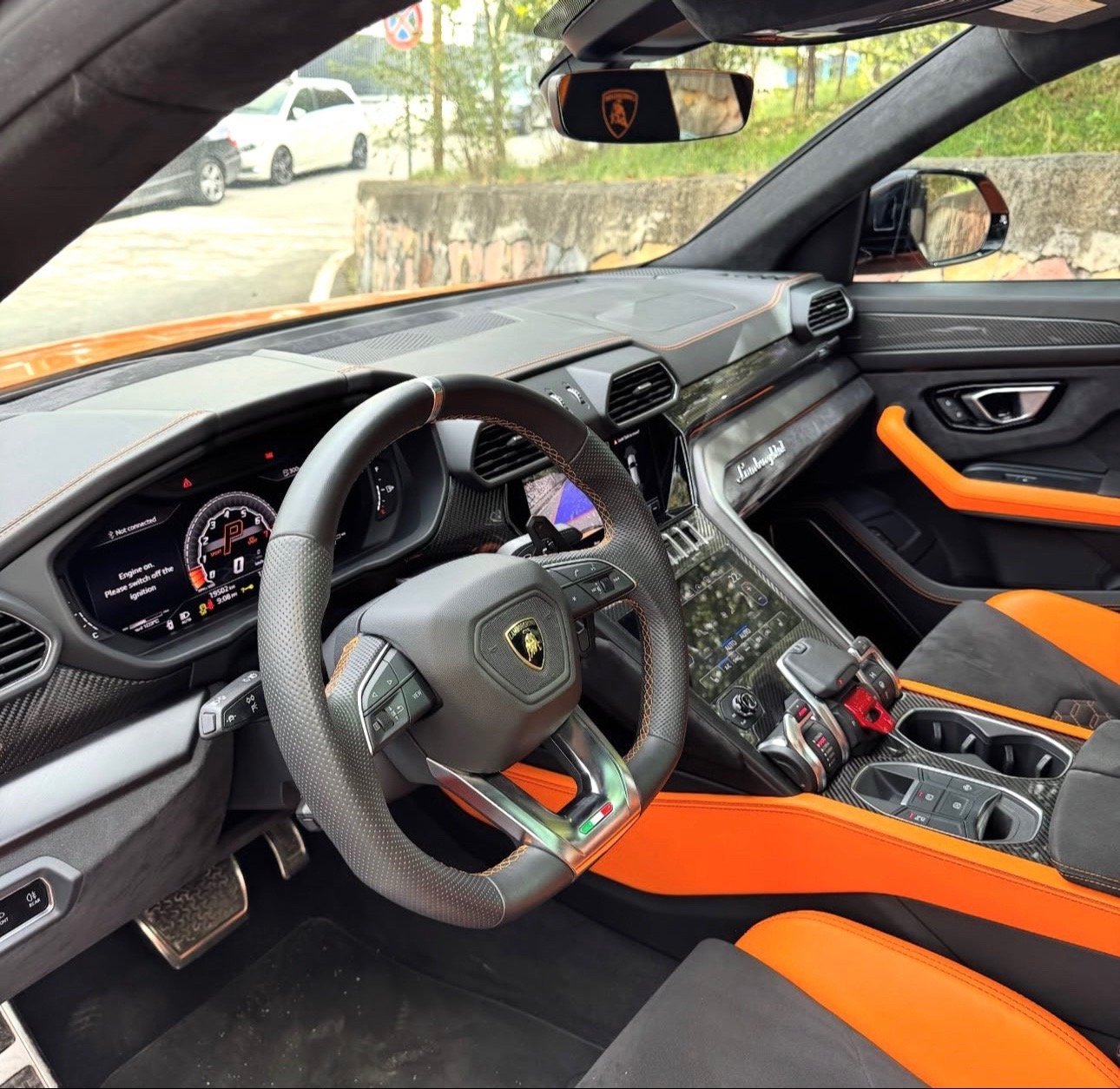 2022 Lamborghini URUS