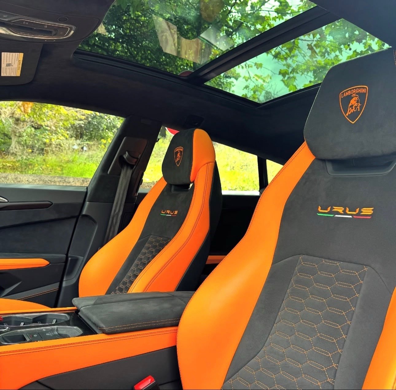 2022 Lamborghini URUS