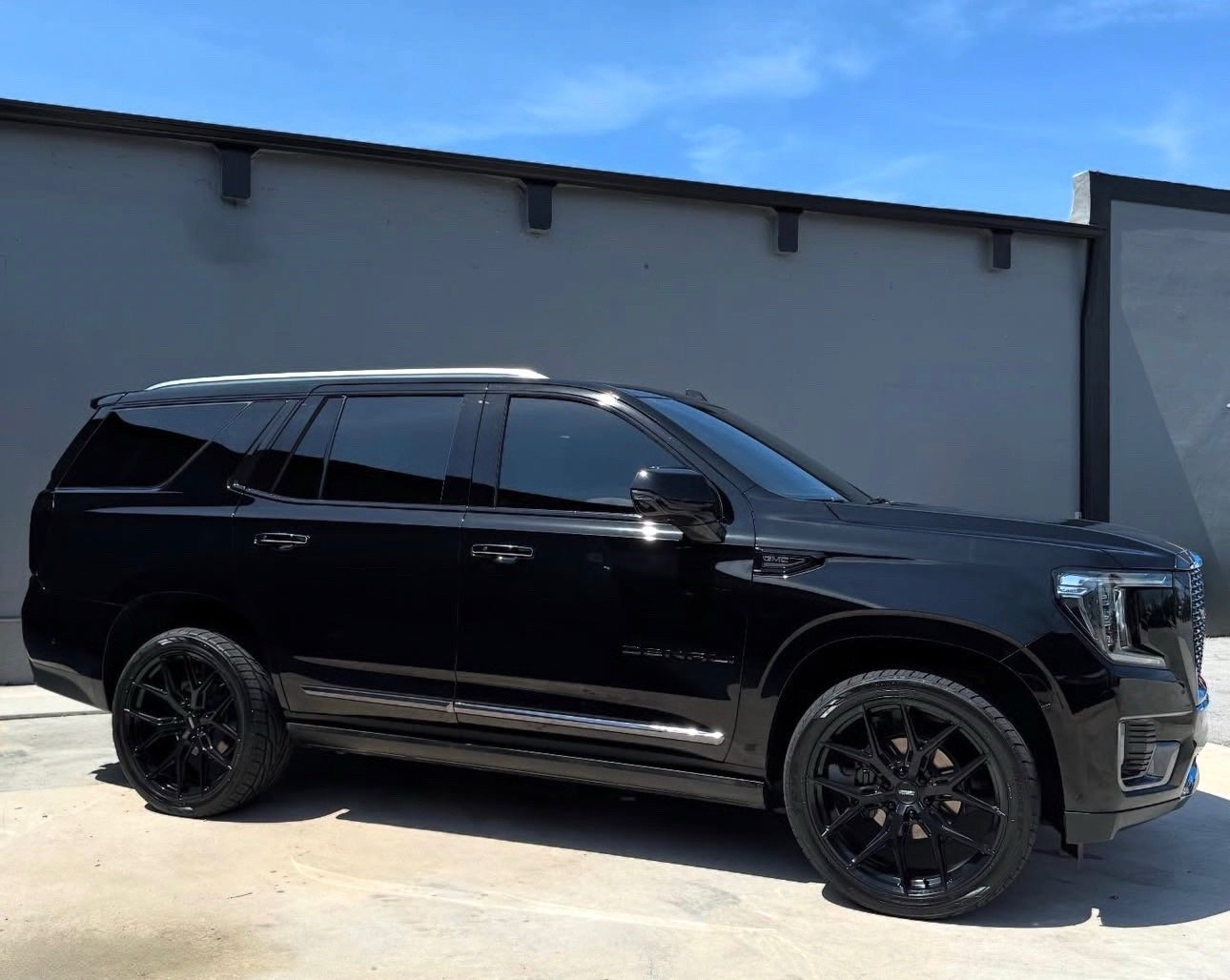 2024 GMC Yukon Denali